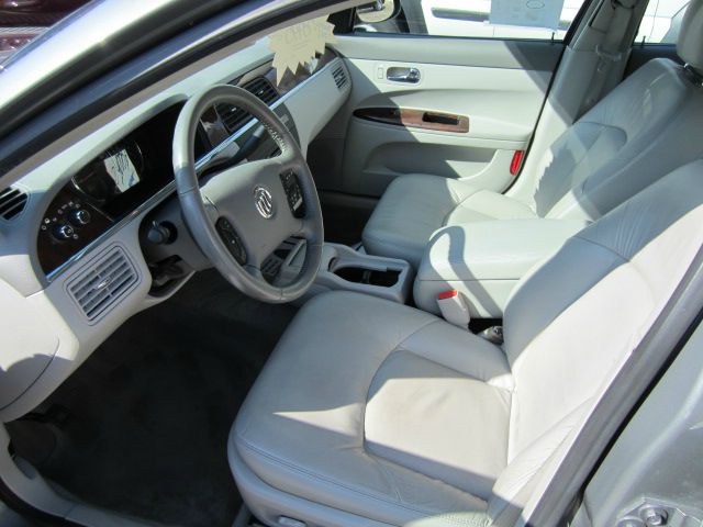 Buick LaCrosse 2008 photo 3
