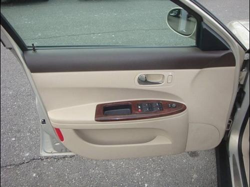 Buick LaCrosse 2008 photo 4