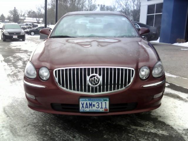 Buick LaCrosse 2008 photo 2