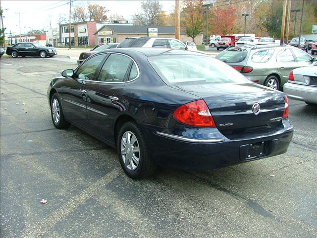 Buick LaCrosse 2008 photo 3