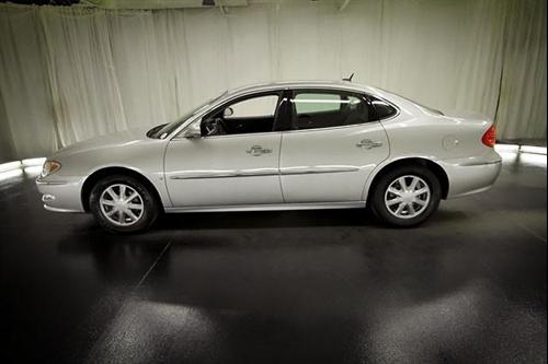 Buick LaCrosse 2008 photo 3