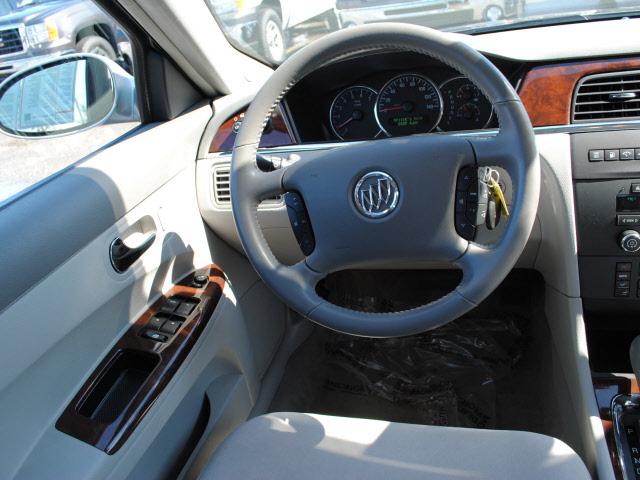 Buick LaCrosse 2008 photo 4