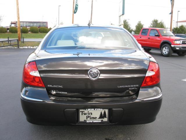 Buick LaCrosse 2008 photo 3