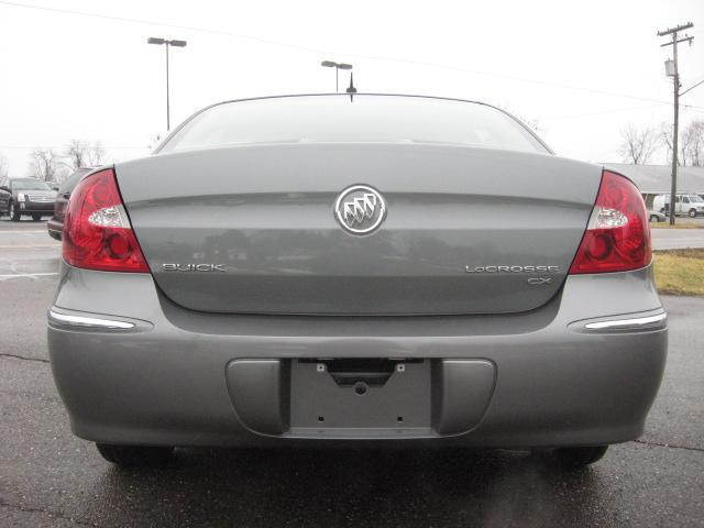 Buick LaCrosse 2008 photo 1