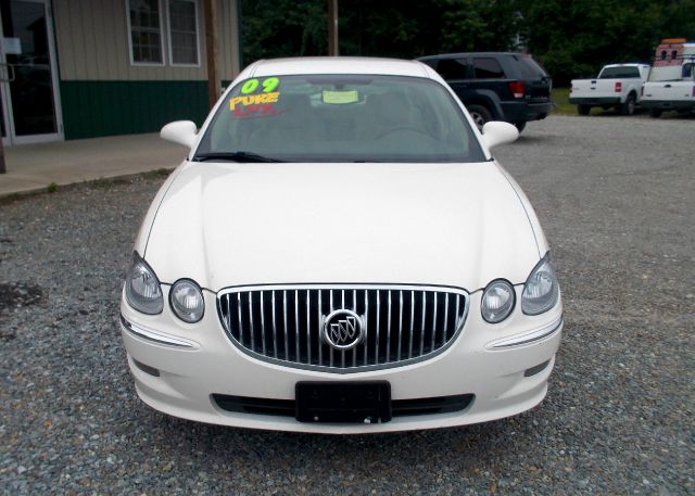 Buick LaCrosse All The Whistlesbells Sedan