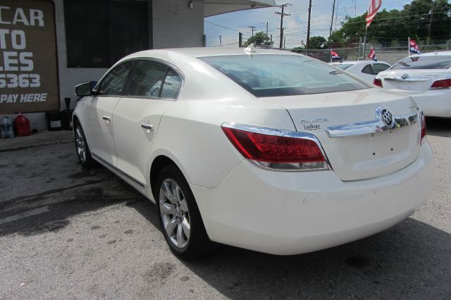 Buick LaCrosse LS Flex Fuel 4x4 This Is One Of Our Best Bargains Sedan