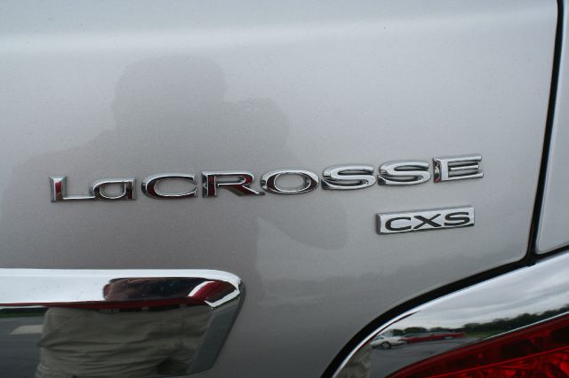 Buick LaCrosse GL Sedan 4D Sedan