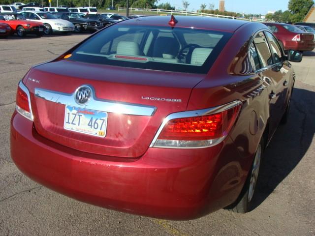 Buick LaCrosse 2010 photo 5