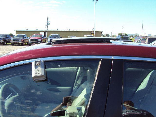 Buick LaCrosse 2010 photo 1