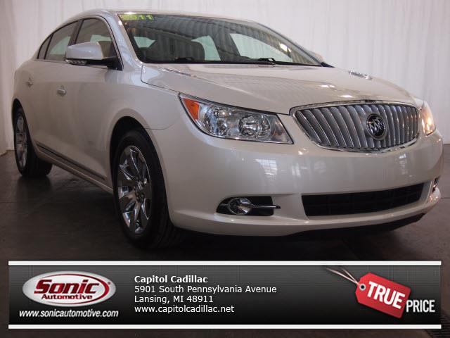 Buick LaCrosse 2011 photo 4