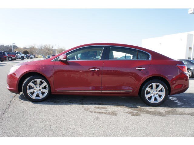 Buick LaCrosse 2011 photo 3