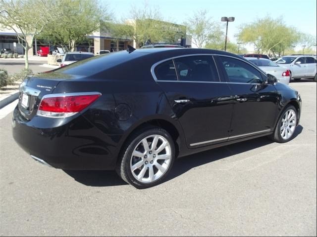 Buick LaCrosse 2011 photo 5