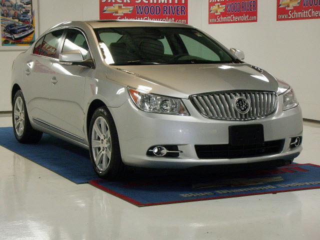 Buick LaCrosse 2011 photo 3