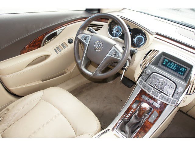 Buick LaCrosse 2011 photo 5