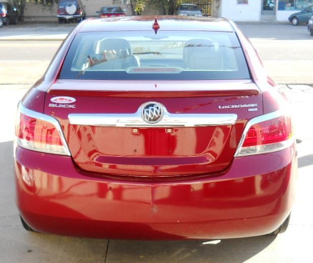 Buick LaCrosse 2011 photo 4