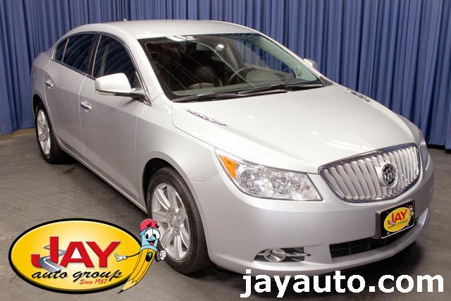 Buick LaCrosse 2011 photo 4