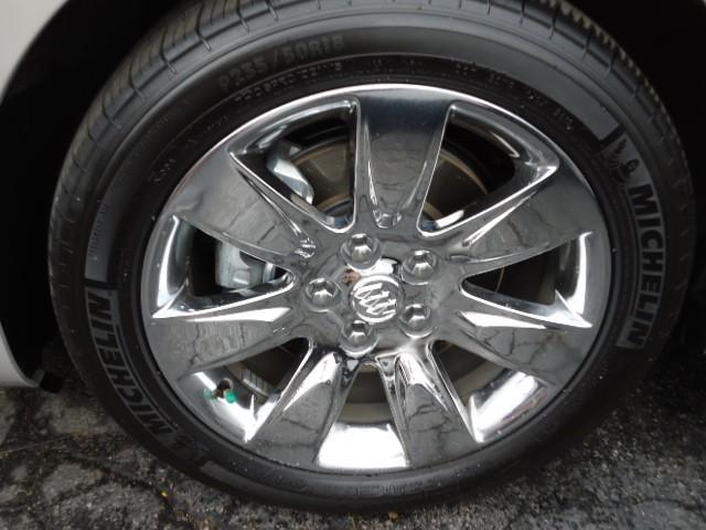 Buick LaCrosse 2011 photo 3