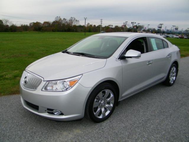 Buick LaCrosse All The Whistlesbells Sedan