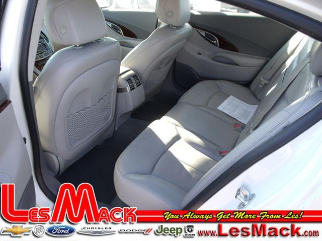 Buick LaCrosse 2011 photo 5