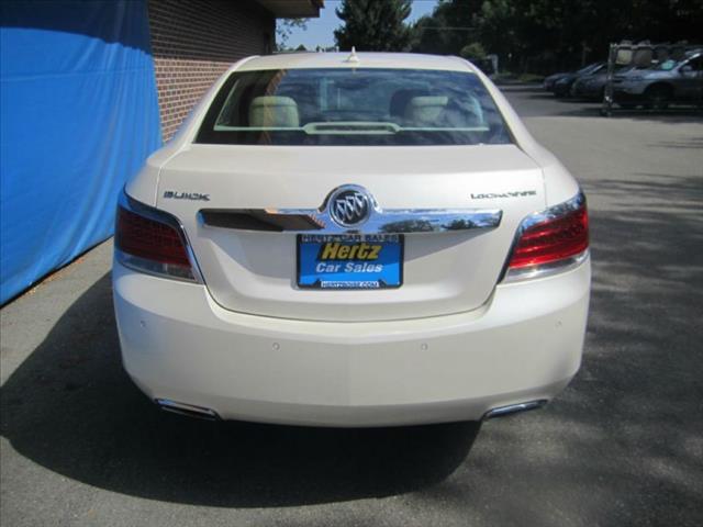 Buick LaCrosse 2012 photo 2