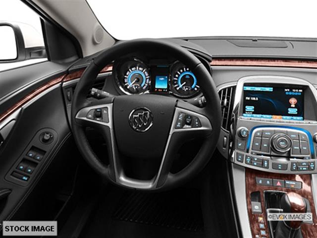Buick LaCrosse 2013 photo 1