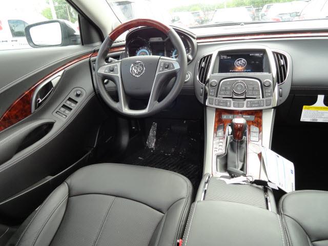 Buick LaCrosse 2013 photo 4