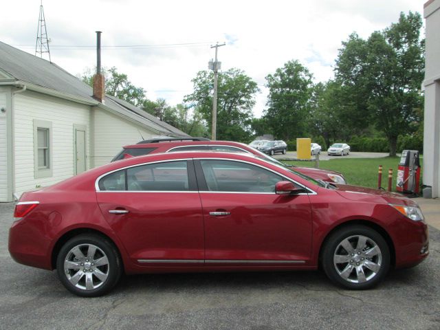 Buick LaCrosse Loaded Up Sedan