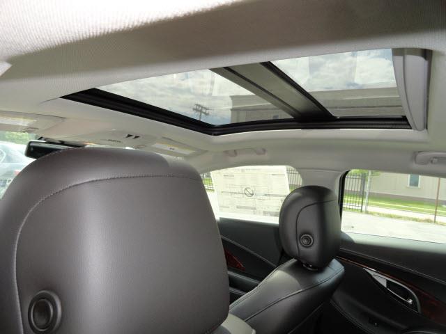 Buick LaCrosse Unknown Sedan