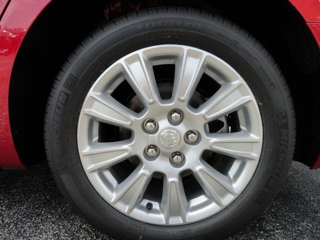 Buick LaCrosse 2013 photo 3