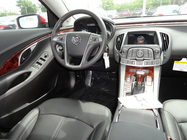 Buick LaCrosse 2013 photo 4