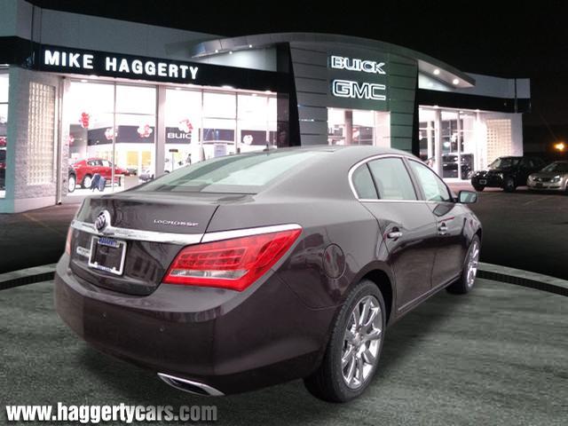 Buick LaCrosse 2014 photo 1