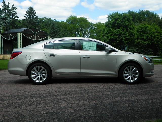 Buick LaCrosse 2014 photo 1