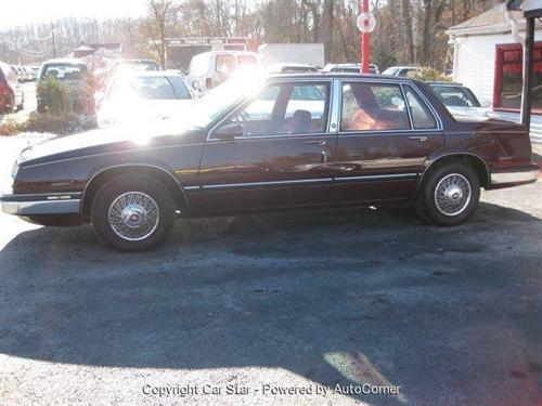 Buick LeSabre 1986 photo 2