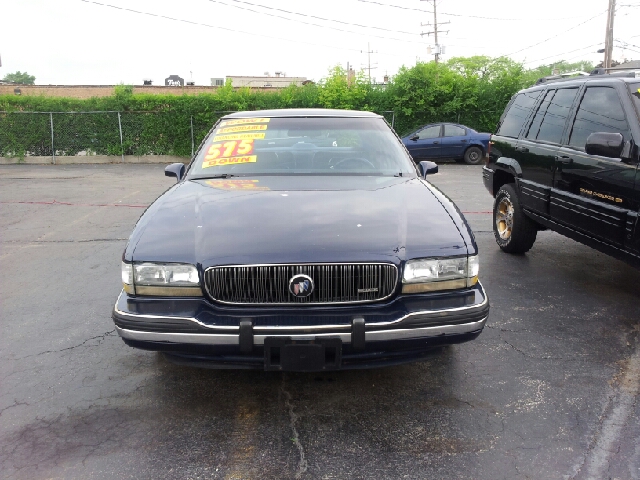 Buick LeSabre 1992 photo 2