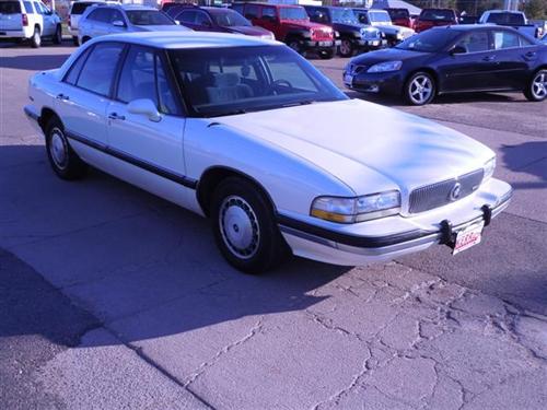 Buick LeSabre 1992 photo 1