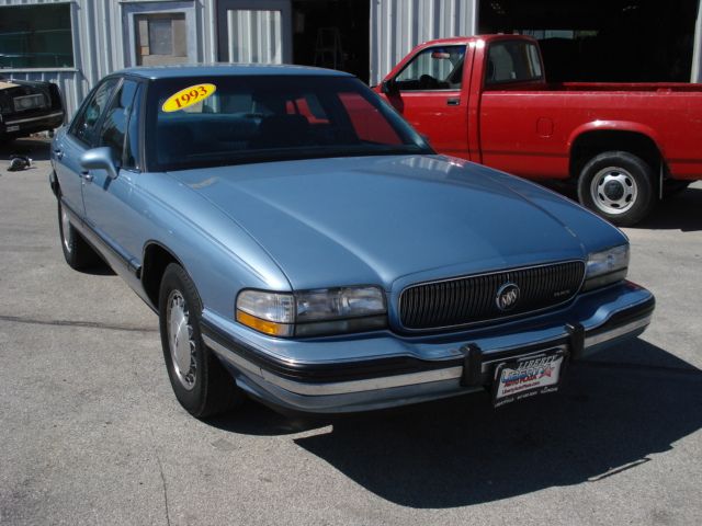 Buick LeSabre 1993 photo 9