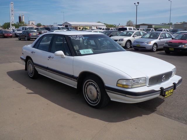 Buick LeSabre 1993 photo 11