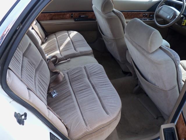 Buick LeSabre 1993 photo 9