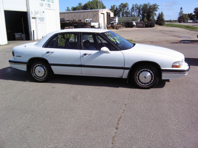 Buick LeSabre 1994 photo 3