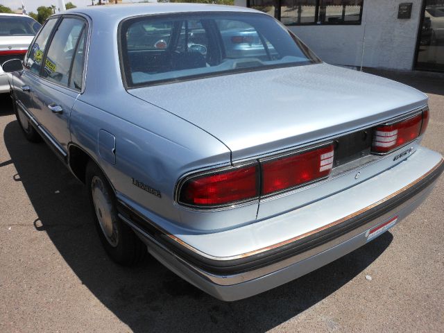 Buick LeSabre 1995 photo 2