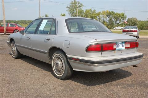 Buick LeSabre 1995 photo 4