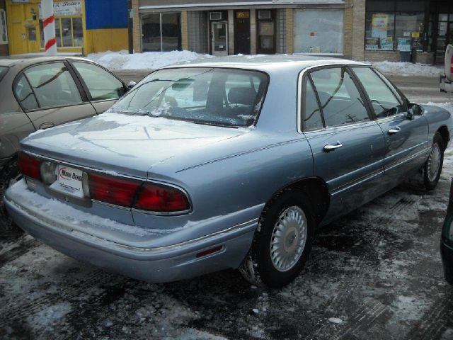 Buick LeSabre 1997 photo 2