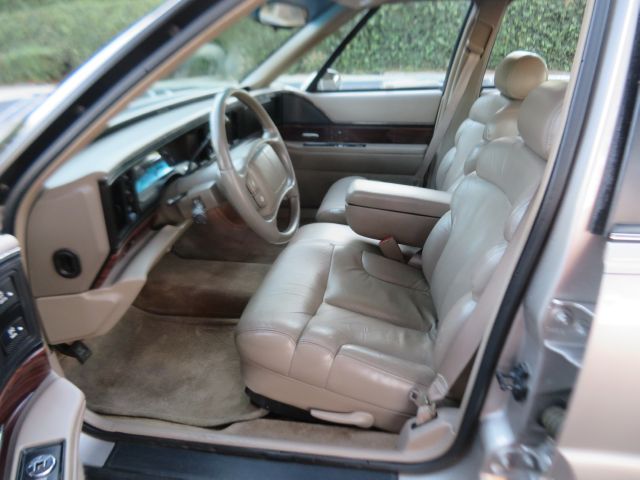 Buick LeSabre 1997 photo 2