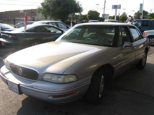 Buick LeSabre 1998 photo 2