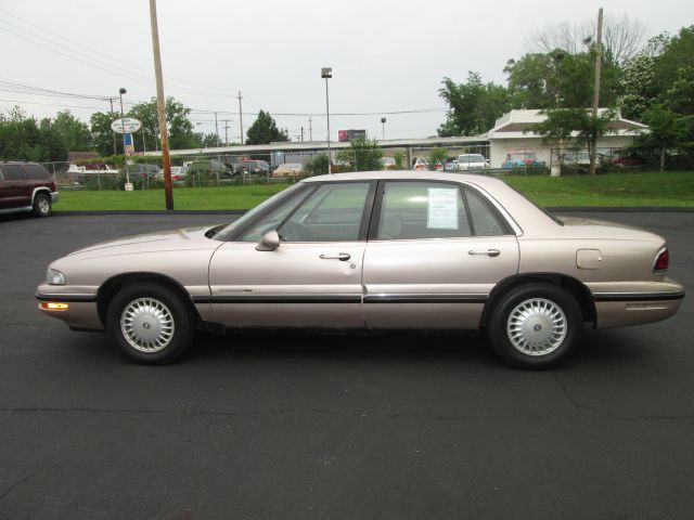 Buick LeSabre 1998 photo 3