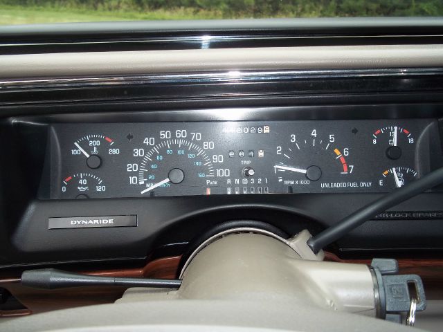 Buick LeSabre 1998 photo 4