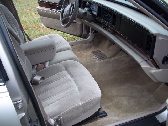 Buick LeSabre 1998 photo 8