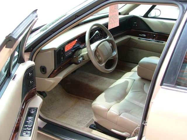 Buick LeSabre 1999 photo 2