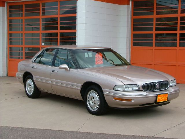 Buick LeSabre 1999 photo 3