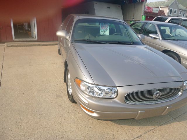 Buick LeSabre 2000 photo 1